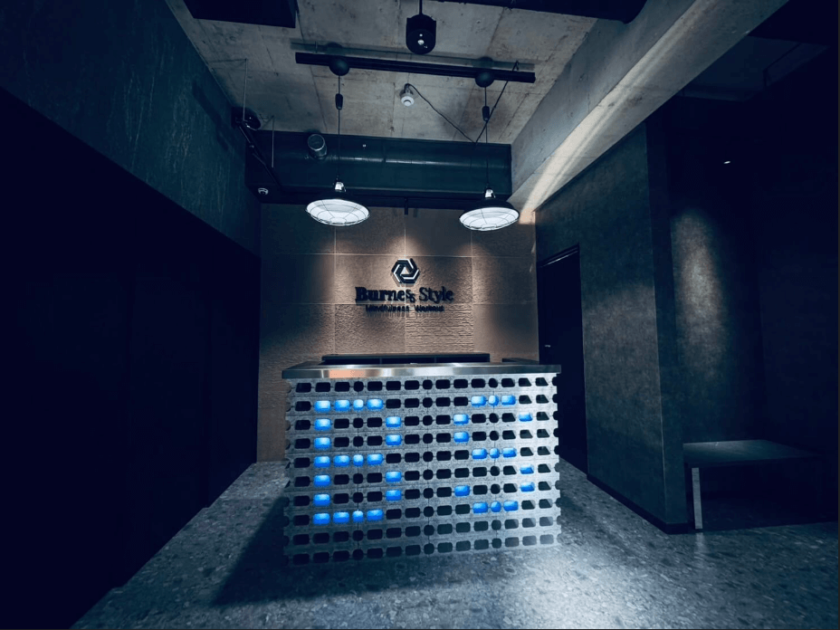 バーネススタイル菊名店エントランス